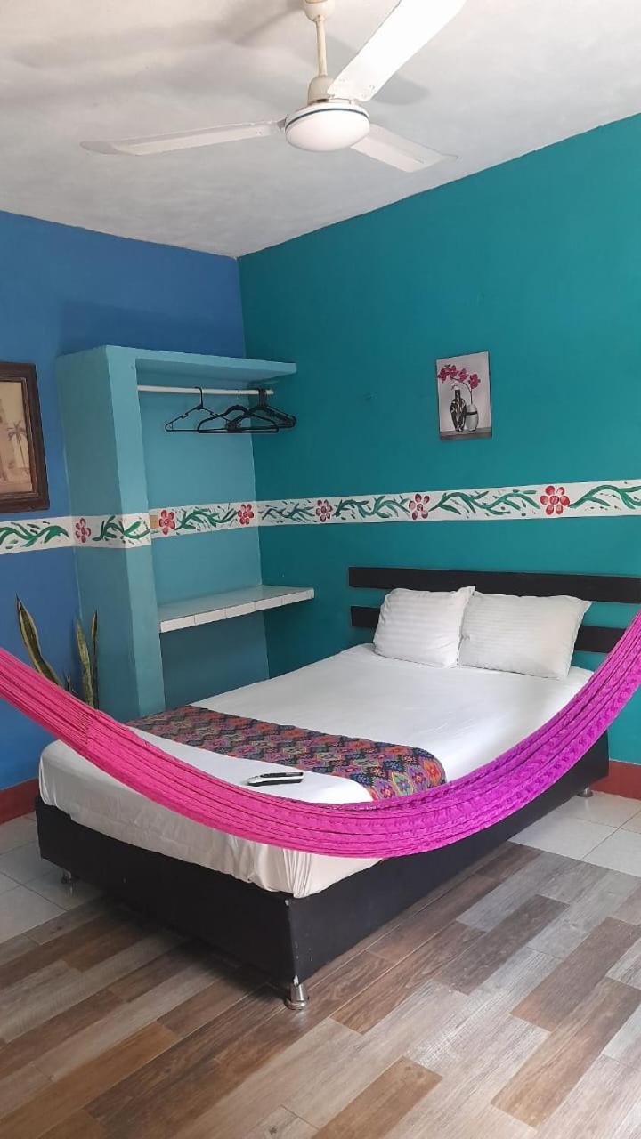 Casa Atrapasuenos Hotel วัลลาโดลิด ภายนอก รูปภาพ