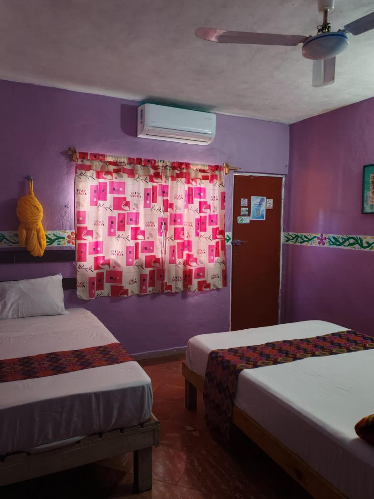 Casa Atrapasuenos Hotel วัลลาโดลิด ภายนอก รูปภาพ