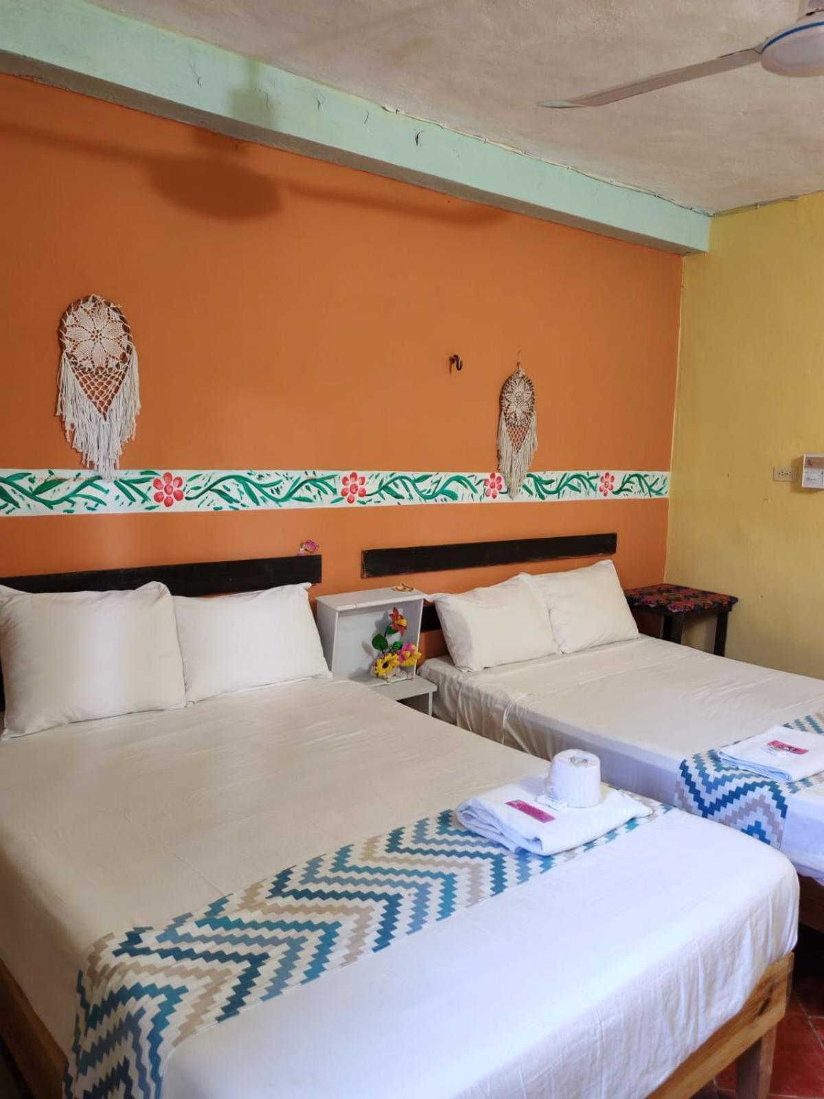 Casa Atrapasuenos Hotel วัลลาโดลิด ภายนอก รูปภาพ